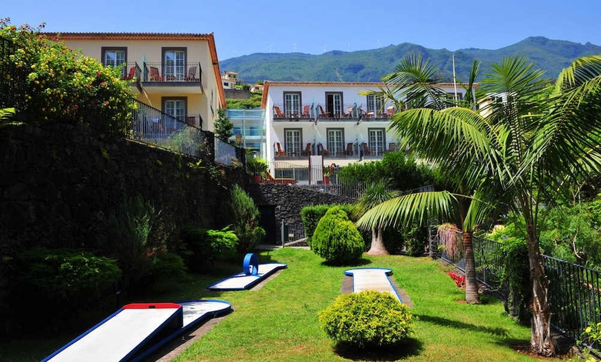 Image 2: ✈ MADEIRA | Sao Vicente - Estalagem do Vale 4* - Odkryty basen