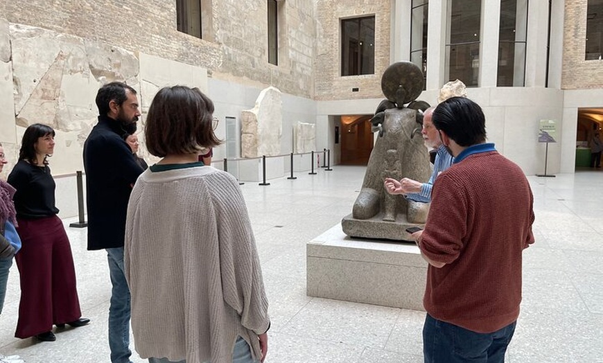 Image 2: Museumsinsel-Tour zum Neuen Museum und Pergamon-Panorama