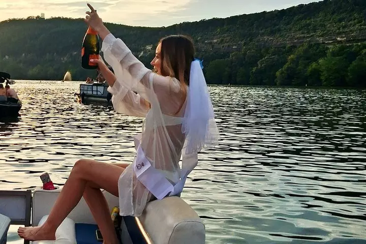 Lake Austin Party Cove Experience