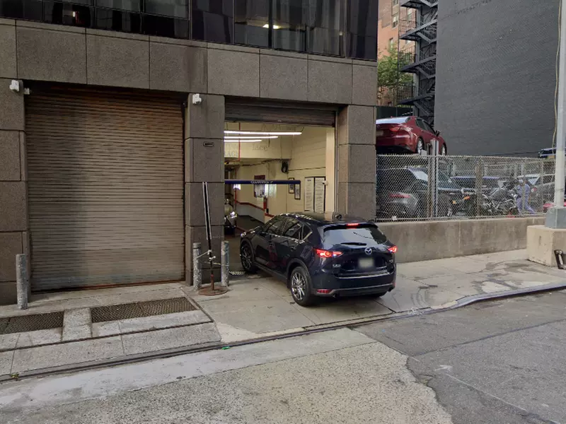 Parking at Icon Parking - 530-546 E. 73rd St. Parking LLC Garage - Second Medium