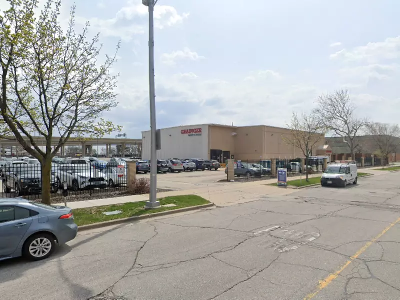 Parking at 280 N. Jackson St. Lot