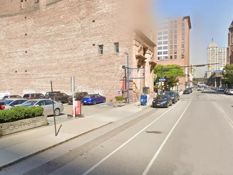 Parking at 100 Pearl St. Lot - P8132