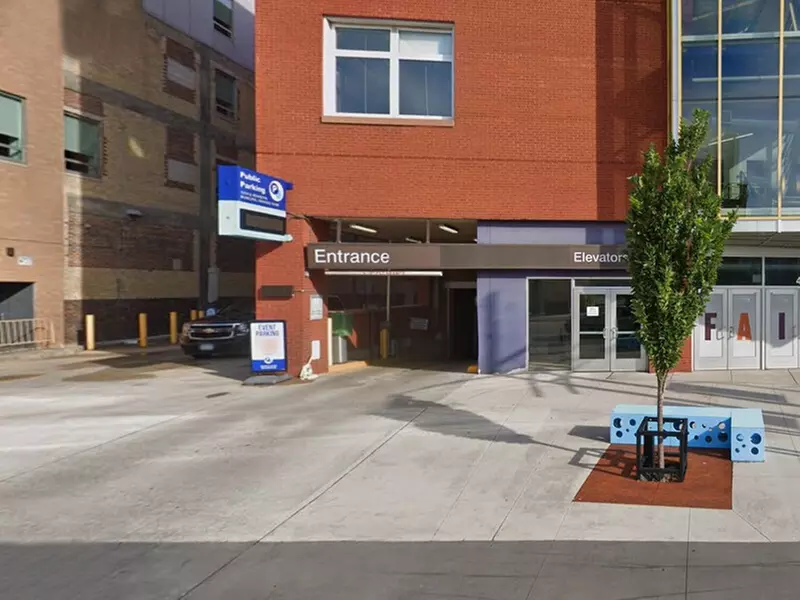 Parking at 10th & Hennepin Municipal Parking Ramp Garage