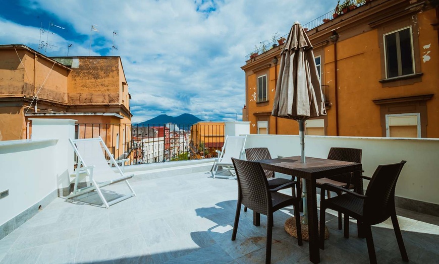 Image 6: ✈ ITALIE | Naples - Palazzo Settembrini 49 Apartments, 2 nuit - Déc...