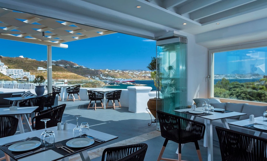 Image 13: ✈ MYKONOS | Agios Stefanos - Mykonos Princess 5* - Petit-déjeuner i...