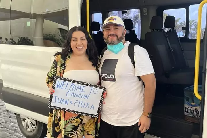 Private Transportation to Cancun Airport, from Hotel or Air bnb - Second Medium