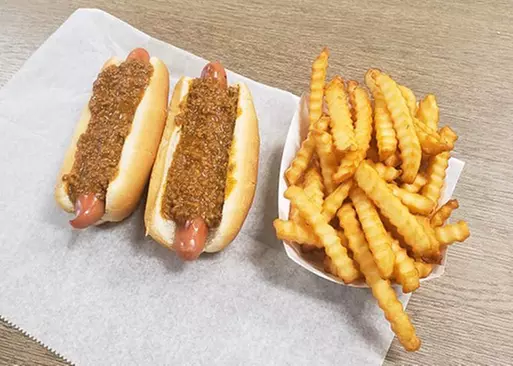 5% Cash Back at Seaside Dogs & Grill