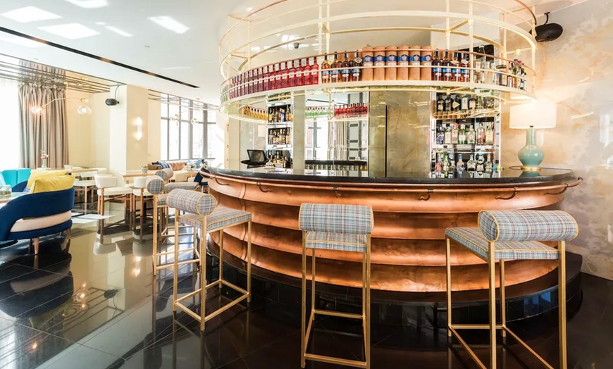 Image 3: ✈ SPANJE | Madrid - Vincci Capitol 4*, 2 nachten - Stadscentrum