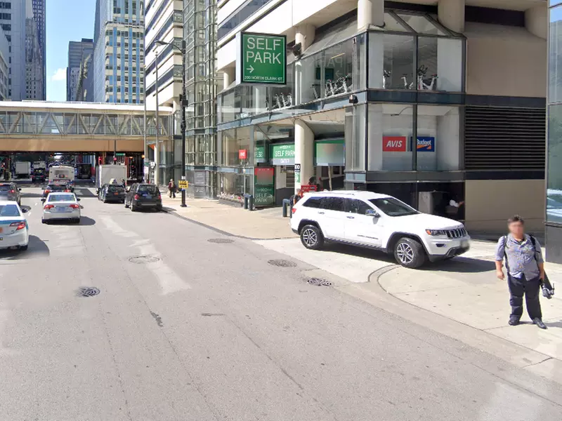 Parking at 200 North Clark Self Park Garage - Primary Image