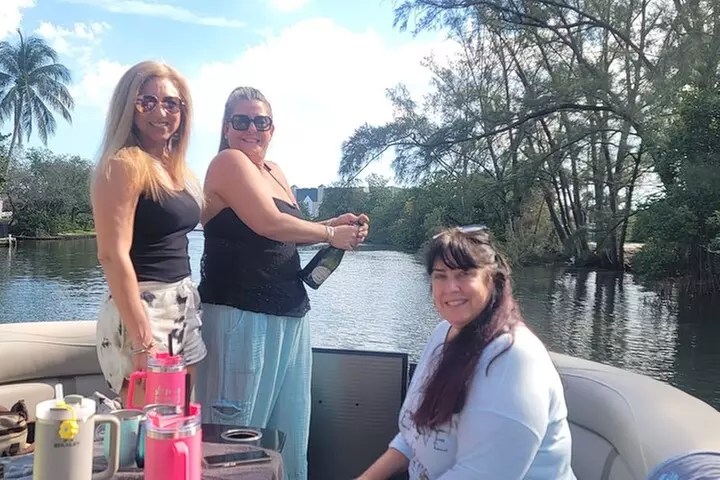 Private Cruise Or Sandbar Trip in Fort Lauderdale/Day or Night