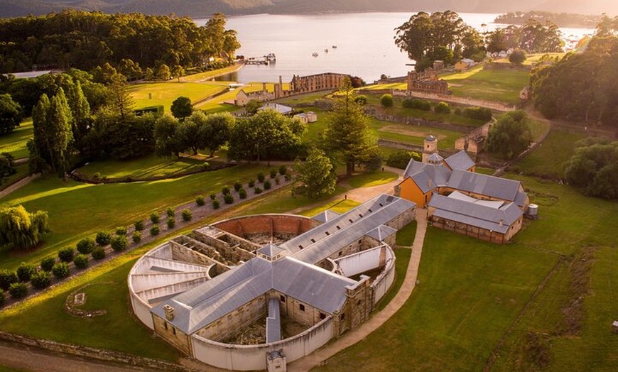 Image 3: Full-Day Guided Port Arthur Day Tour & Tessellated Pavement