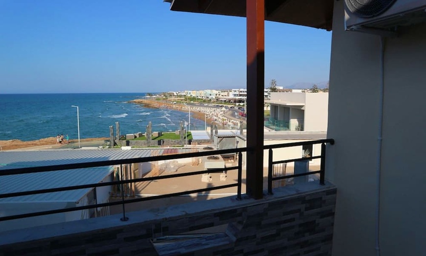 Image 87: ✈ KRETA | Kato Gouves - Diogenis Blue Palace Hotel 4* - Odkryty basen