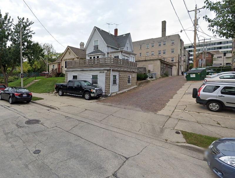 Parking at Alley Entrance - 20th and Wisconsin Lot