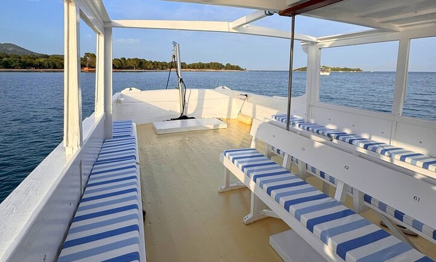 Image 9: Sunset Cruise in Alcudia with Tapas & Swimming