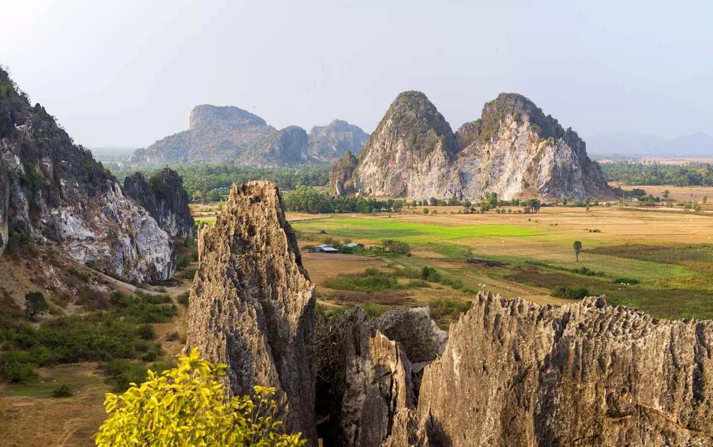 ✈ CAMBOGIA | Da Siem Reap a Phnom Penh - La Cambogia: tra patrimoni...