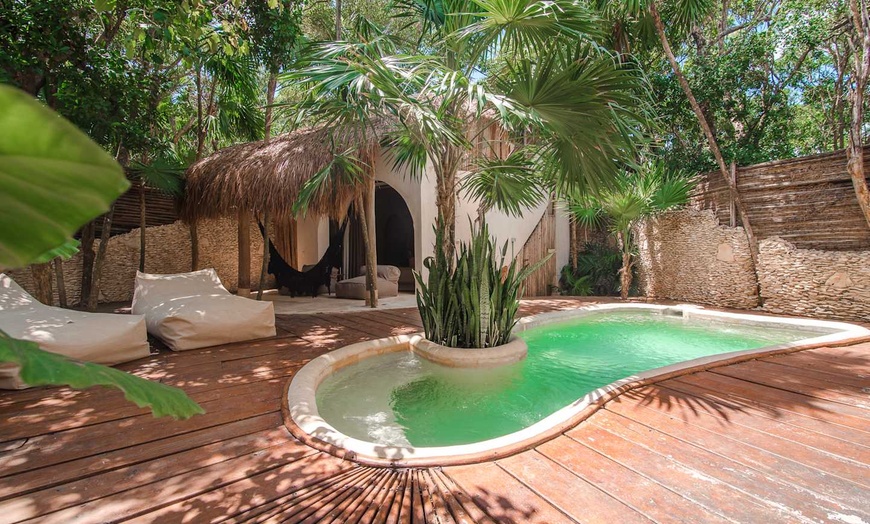 Image 20: ✈ MESSICO | Tulum - Papaya Playa Project 5*, 5 notti - In riva al mare