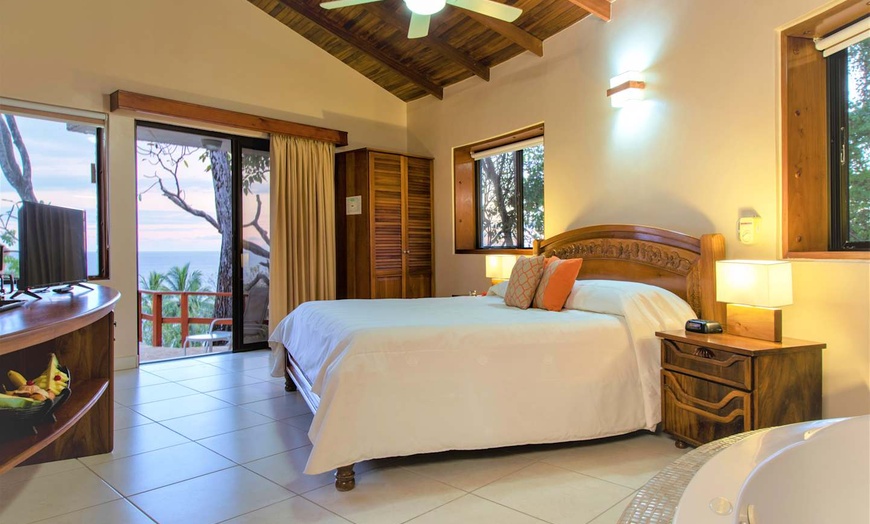 Image 2: ✈ COSTA RICA | Playa Tambor - Tango Mar Beachfront Boutique Hotel &...