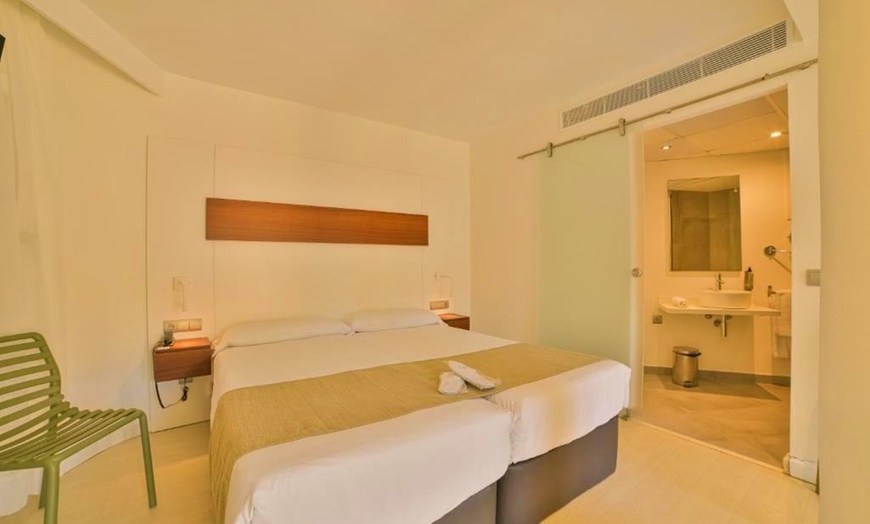 Image 7: ✈ MAJORQUE | Cala Ferrera - Azul Playa 3*, 3 nuit