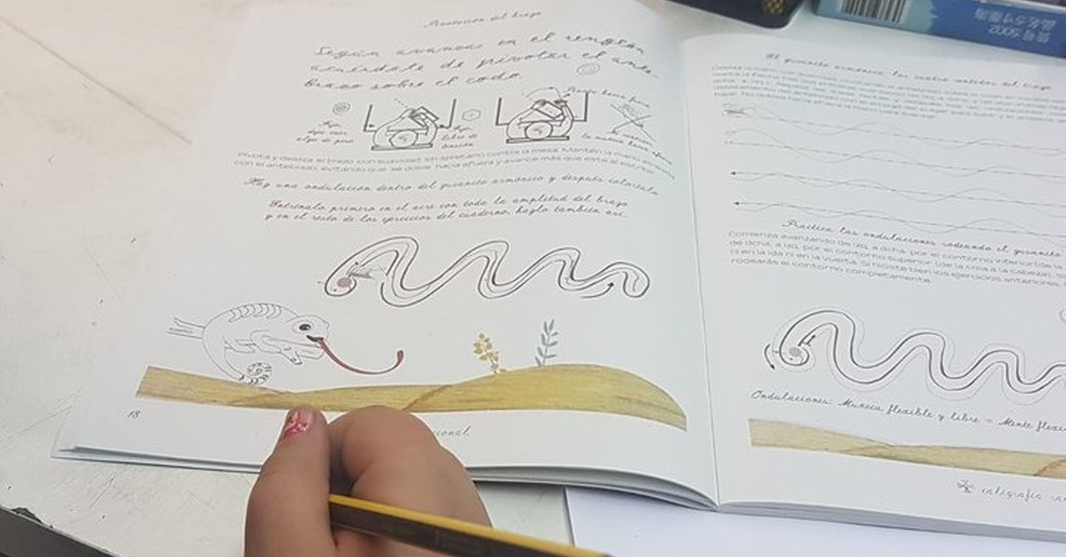 Taller de caligrafía para niños en Marbella, Málaga