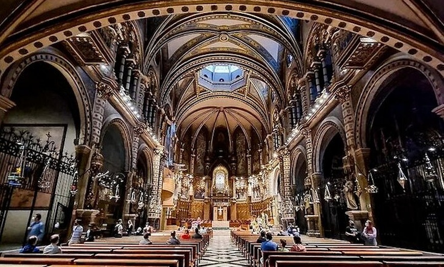 Image 5: Visita guiada todo incluido para grupos pequeños desde Barcelona