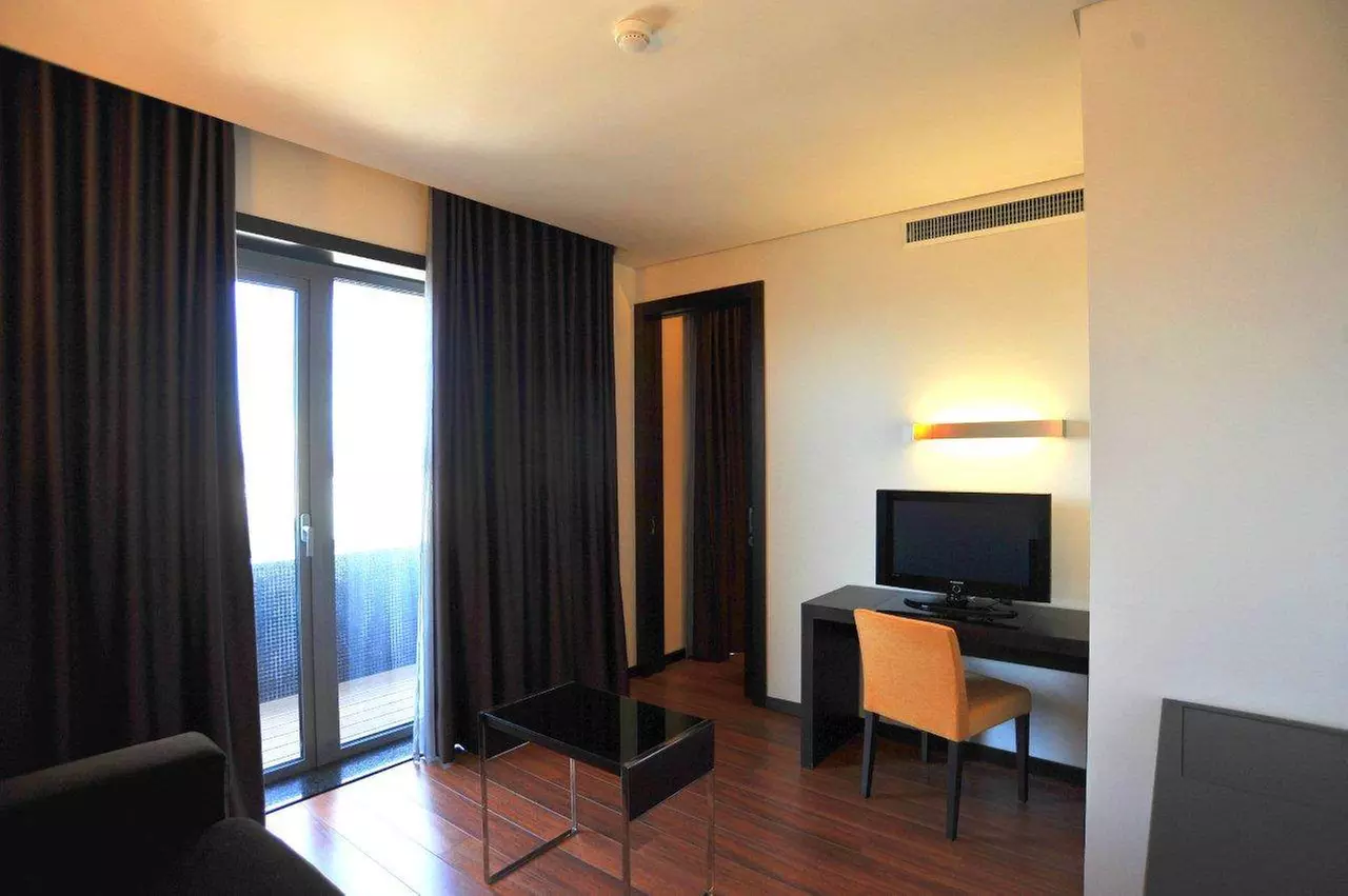 ✈ PORTOGALLO | Porto - Axis Porto Business & Spa Hotel 4*, 2 notti ...