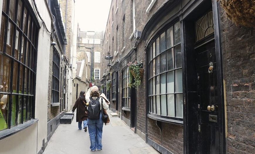 Image 3: Harry Potter London City Tour King's Cross