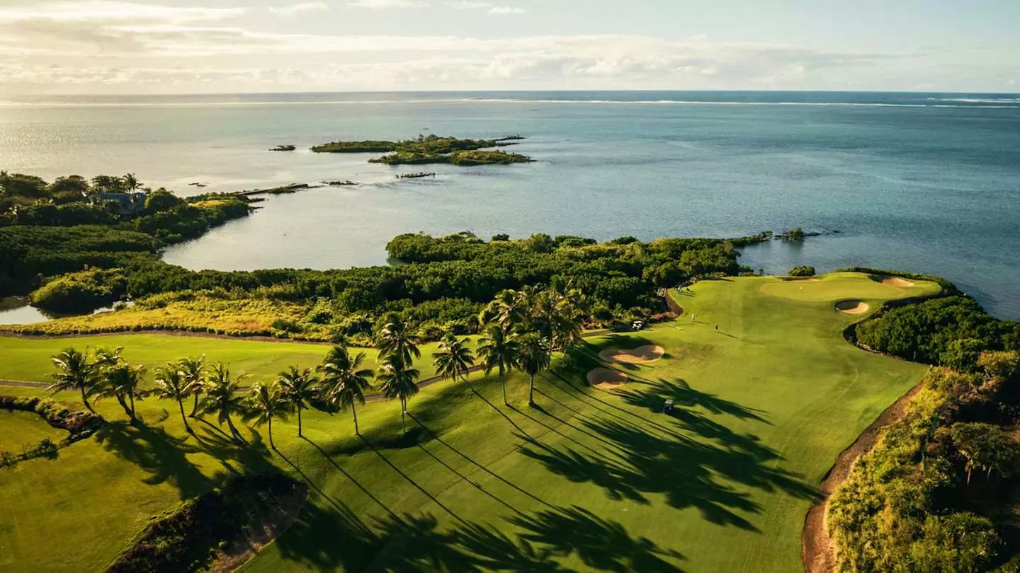 ✈ MAURITIUS | Trou d'Eau Douce - The Bay Club at Anahita - Expérien...