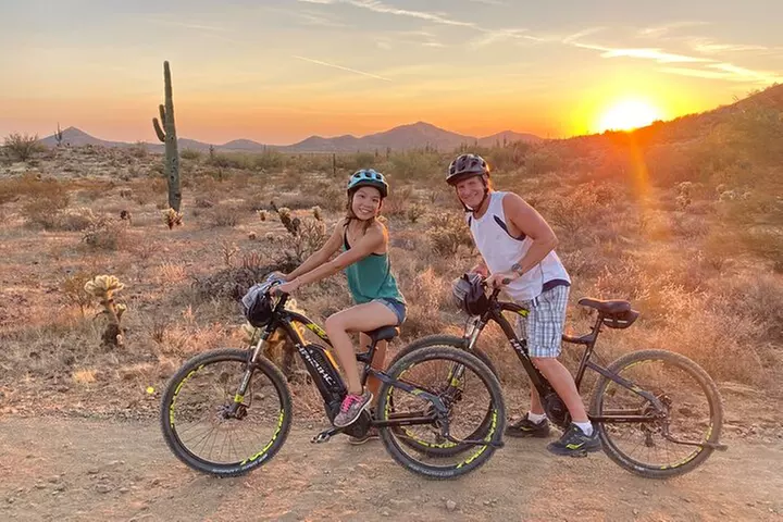 Arizona Desert Guided E-Bike Tour