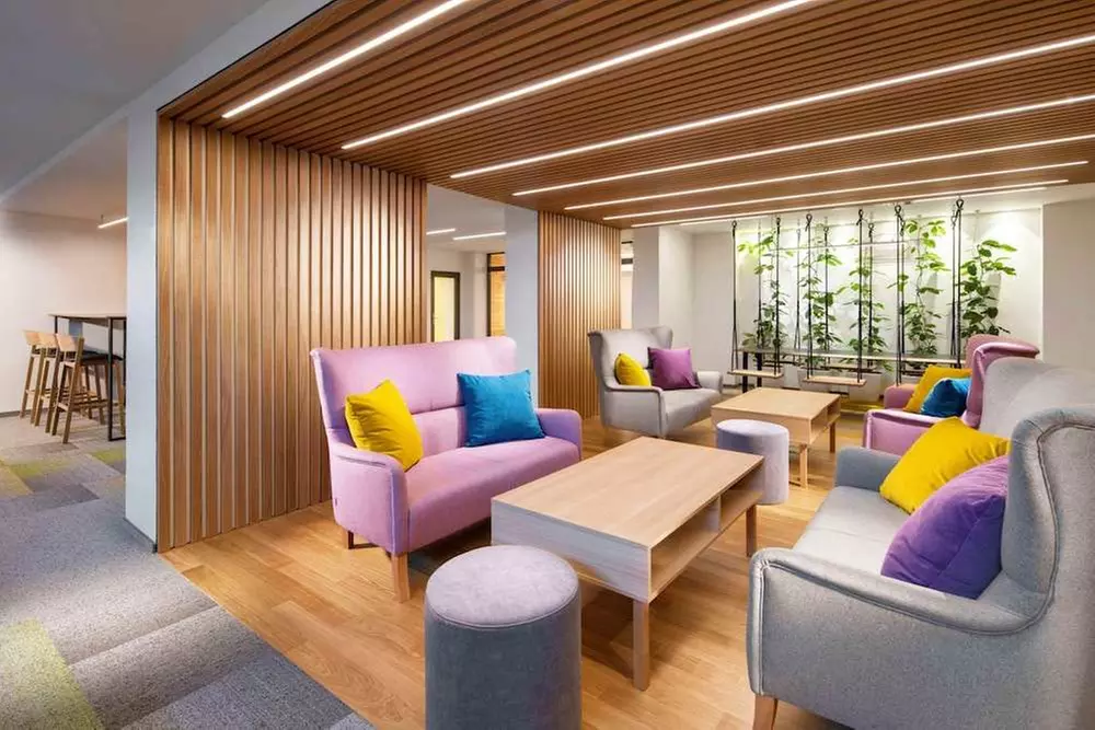 ✈ REPUBLIKA CZESKA | Praga - Comfort Hotel Prague City East 3*, 2 n...