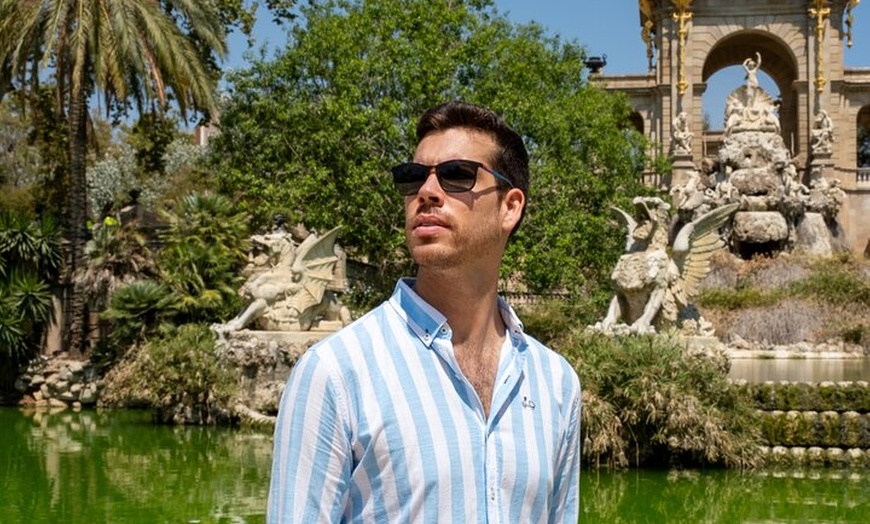 Image 11: Barcelona: Sesión de fotos privada en Ciutadella Park con Ami