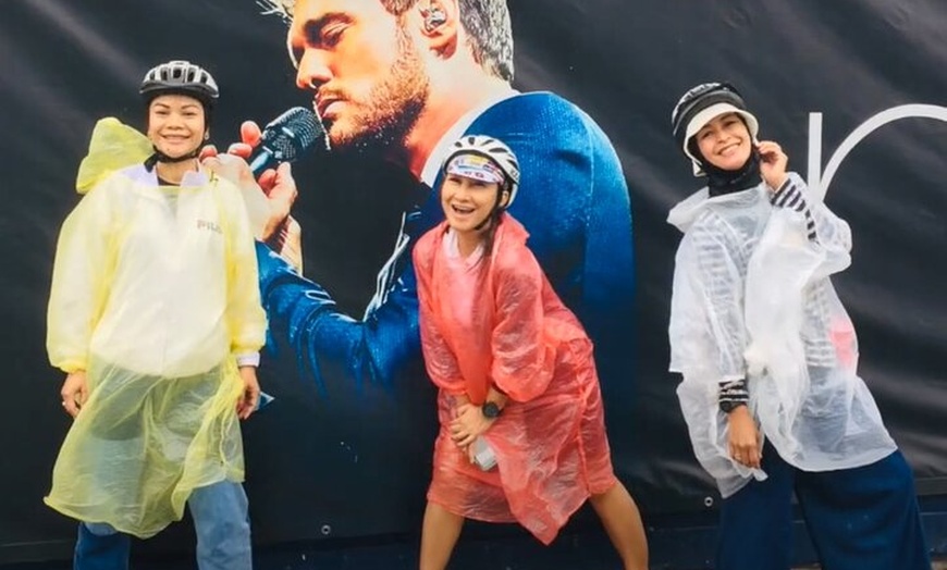 Image 8: Famous Melbourne City Bike Tour