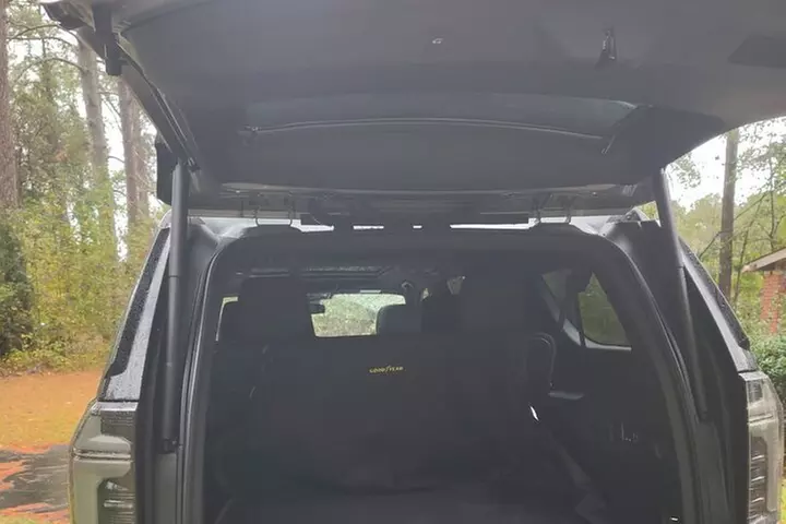 6-Passenger Executive SUV Vehicle Service