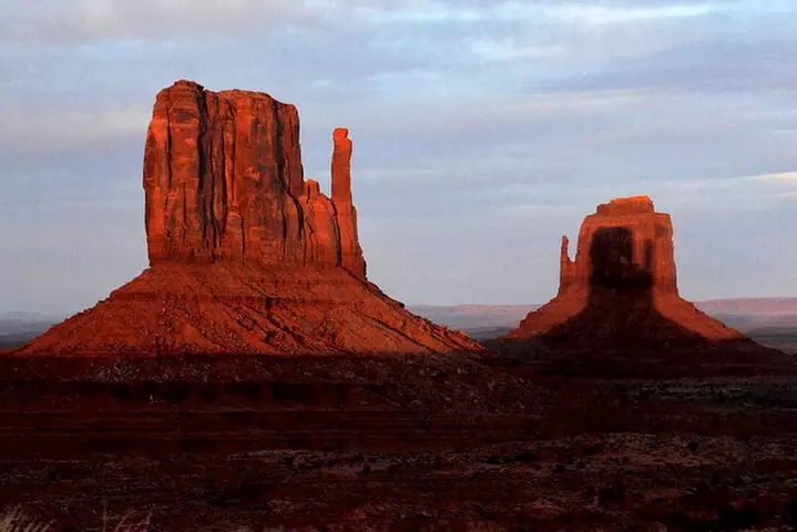 1.5 Hour Jeep Tour in Monument Valley