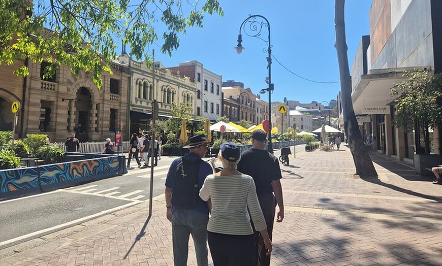 Image 6: Sydney Highlights Walking Tour: Bridge Rocks House