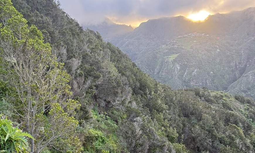 Image 20: Tour de Senderismo en Anaga : Ruta del Taborno con Vistas al Océano...