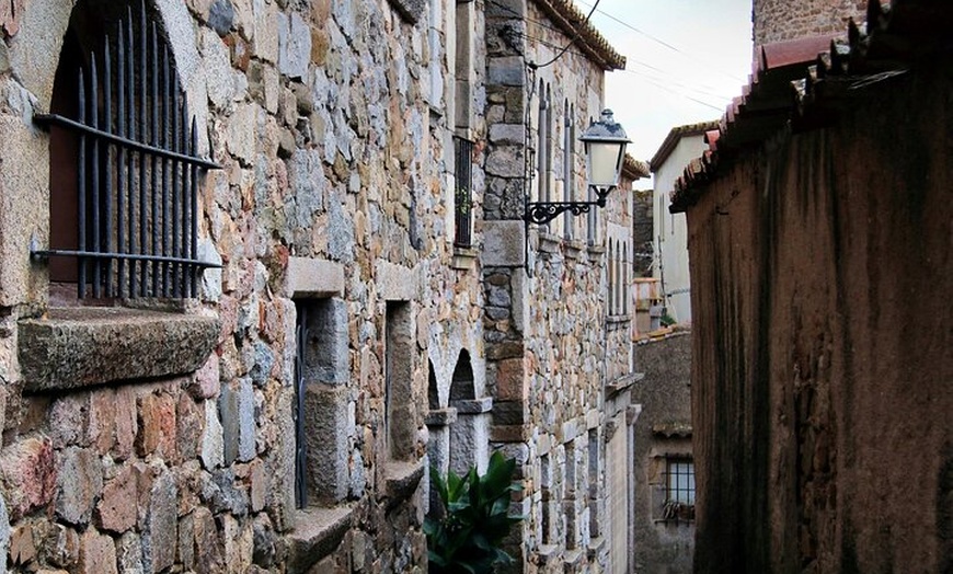 Image 8: Tossa de Mar, la joya de la Costa Brava : Tour en grupo reducido