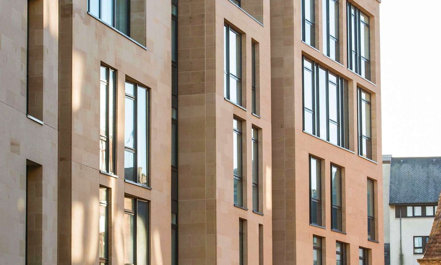 Image 9: ✈ SCHOTLAND | Edinburgh - ibis Edinburgh Centre South Bridge - Roya...