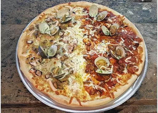 5% Cash Back at Corona Pizza