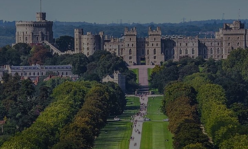 Image 4: Heathrow Airport to Southampton VIA Windsor Castle