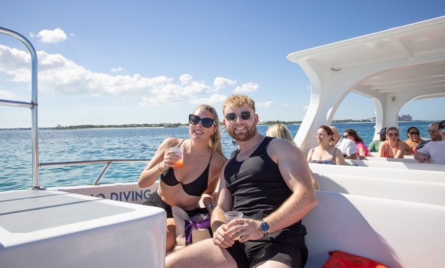 Image 15: Rose Island Snorkeling, Beach Day with Unlimited Rum Punch