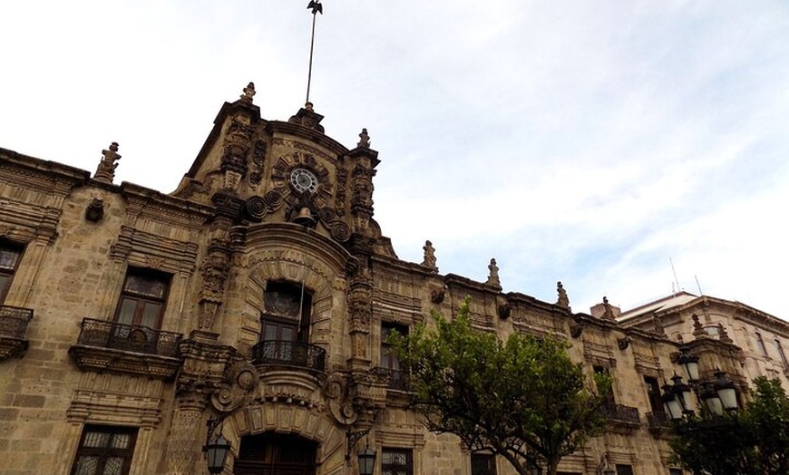 Image 30: Tour the Colonial Jewels of Mexico: Pátzcuaro, Guadalajara 6D