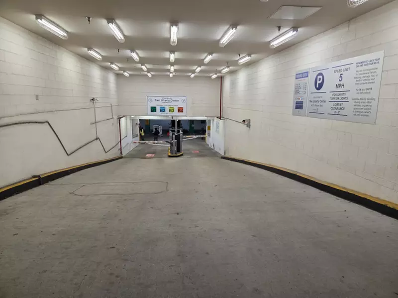 Parking at 4075 Wilson Blvd. Garage