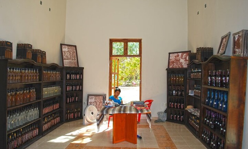 Image 3: All Inclusive to Chichen Itza + Cenote Hubiku & Valladolid