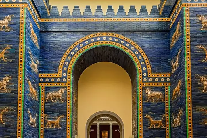 Berlin Historische Sehenswürdigkeiten Führung mit Museumsinselpass - Primary Image