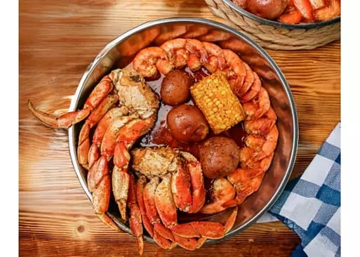 5% Cash Back at Red Crab Juicy Seafood - Garland