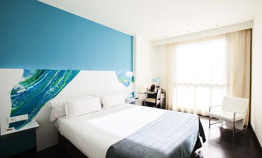 Image 5: ✈ SPAGNA | Barcellona - Hotel Concordia Barcelona 4* - Piscina sul ...