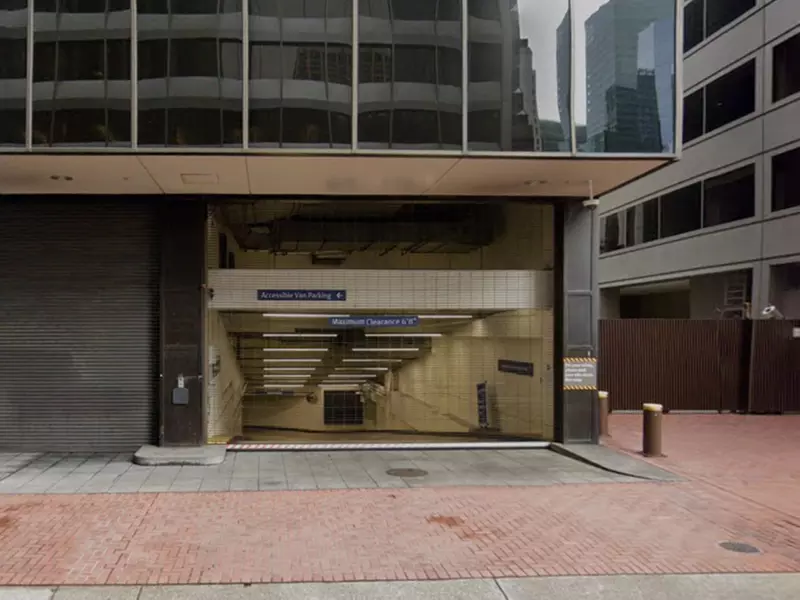 Parking at 333 Market Parking Garage - Valet - Second Medium