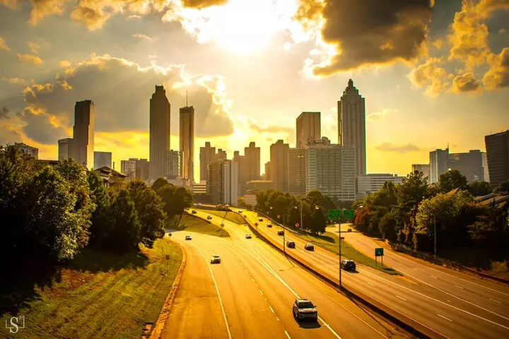 Guided Historic Photo Walking Tour in Auburn Atlanta