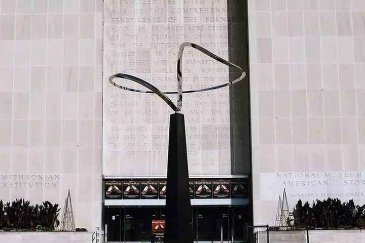 Smithsonian Natural History + American History - Exclusive Tour