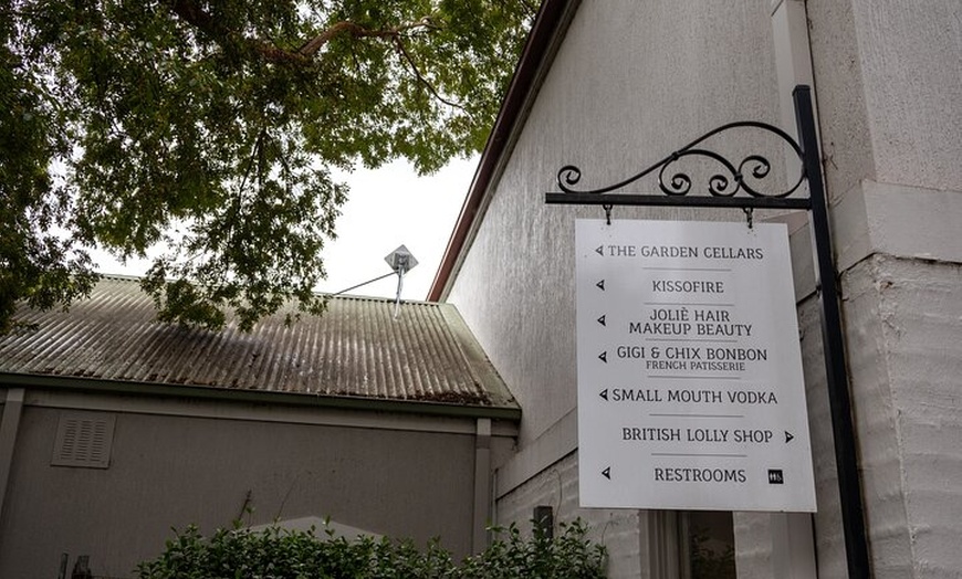 Image 8: Hunter Valley All Inclusive, Wine, Chocolate Tasting and Lunch